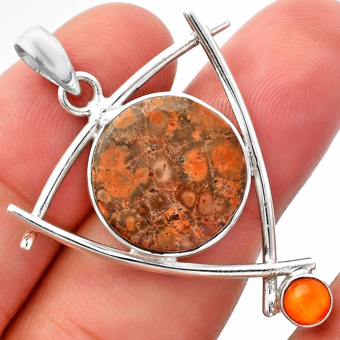 Poppy Jasper and Carnelian Pendant SDP146752 P-1499, 16x16 mm