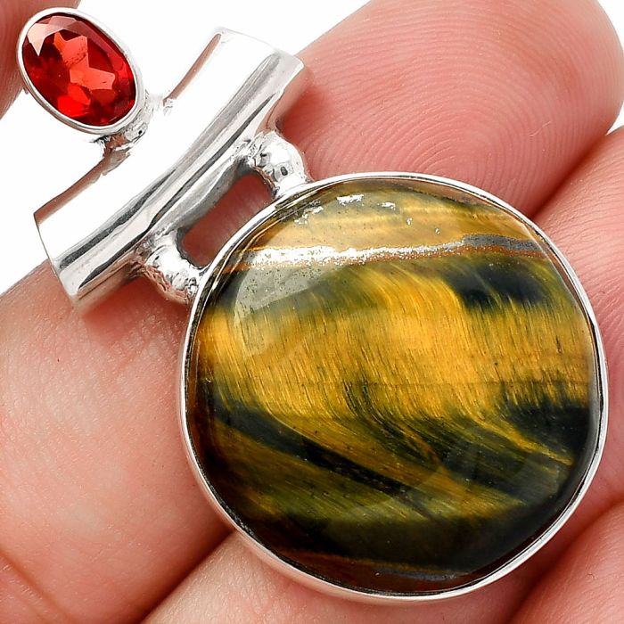 Blue Tiger Eye and Garnet Pendant SDP147176 P-1279, 22x22 mm