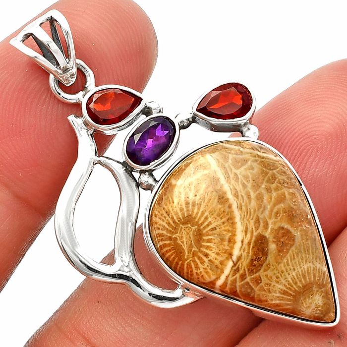 Flower Fossil Coral, Amethyst & Garnet Pendant SDP147319 P-1290, 16x23 mm