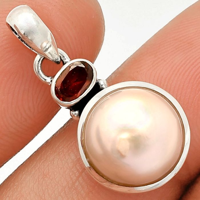 Natural Fresh Water Pearl and Garnet Pendant SDP149995 P-1077, 12x12 mm