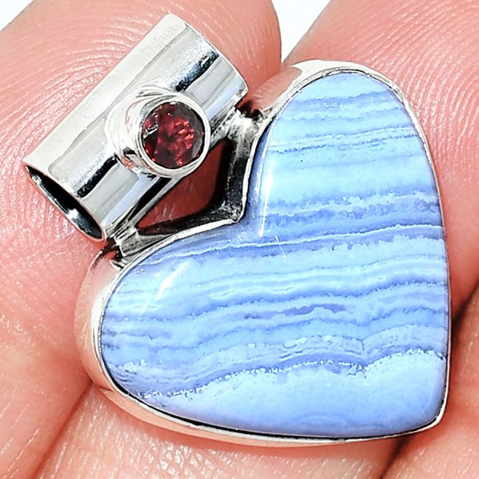 Heart - Blue Lace Agate and Garnet Pendant SDP151837 P-1300, 21x23 mm