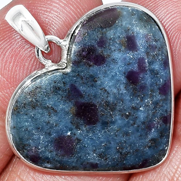 Heart - Ruby In Kyanite Pendant SDP151959 P-1043, 26x29 mm