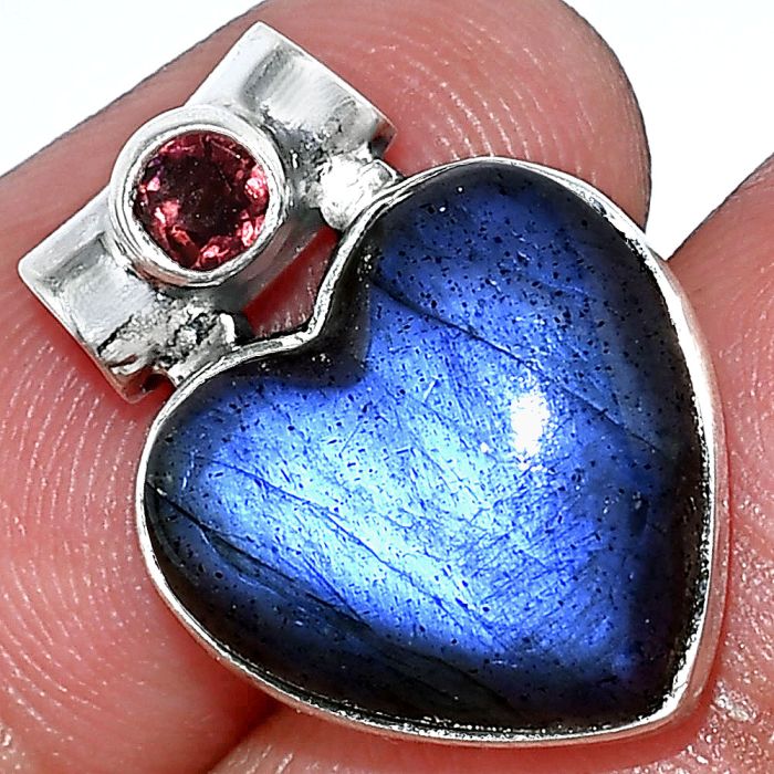 Heart - Blue Fire Labradorite and Garnet Pendant SDP152268 P-1300, 15x15 mm