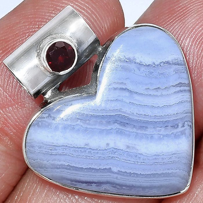 Heart - Blue Lace Agate and Garnet Pendant SDP152317 P-1300, 22x25 mm