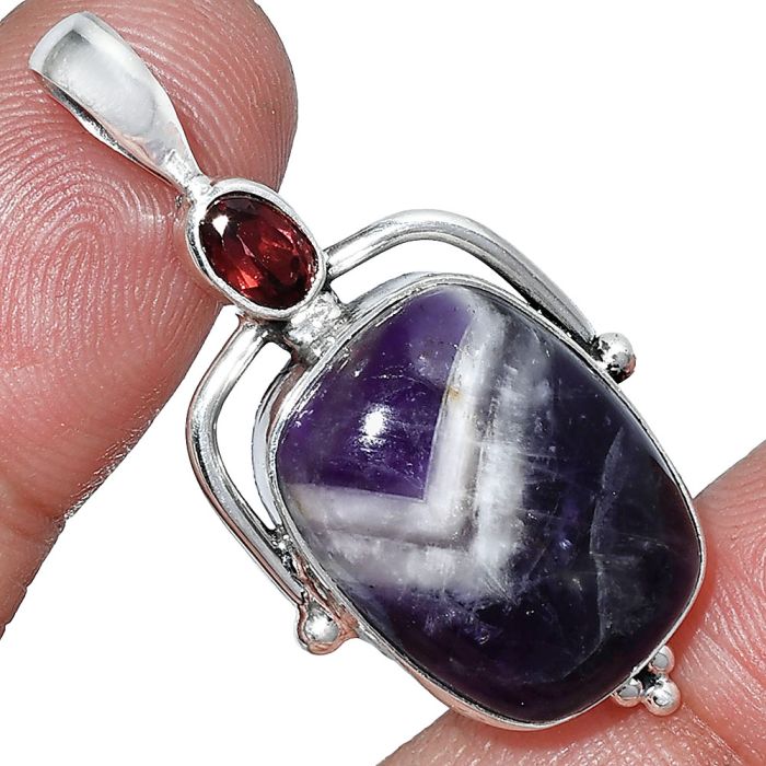 Chevron Amethyst and Garnet Pendant SDP152617 P-1175, 15x19 mm