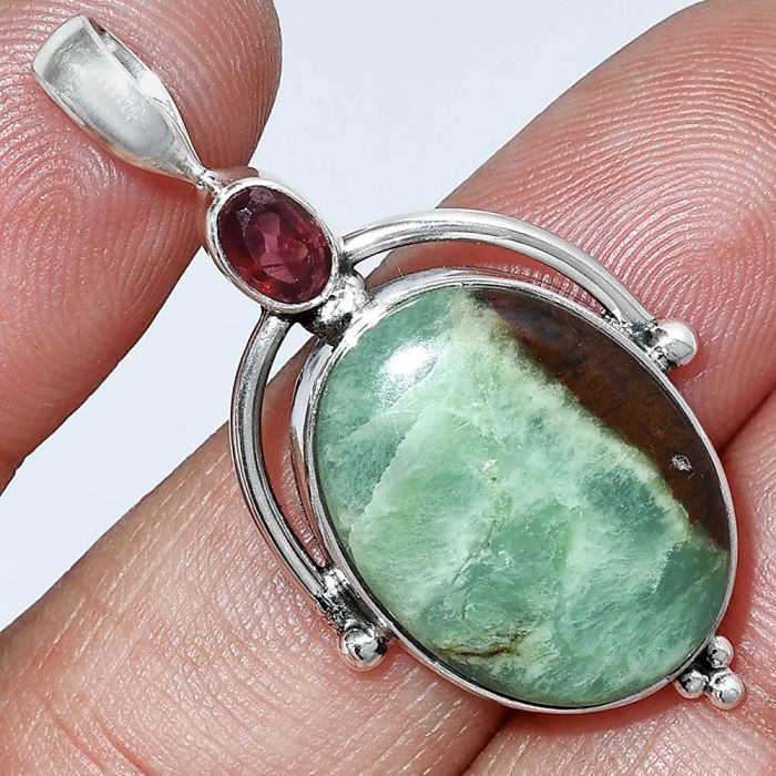 Boulder Chrysoprase and Garnet Pendant SDP152626 P-1175, 16x20 mm