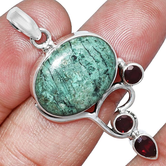 Brazilian Turquoise and Garnet Pendant SDP152652 P-1293, 14x19 mm