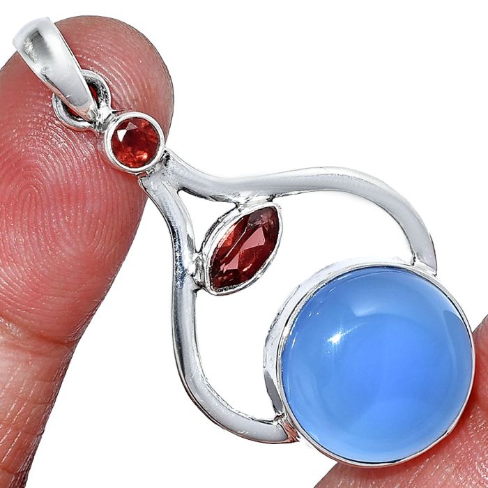 Blue Chalcedony and Garnet Pendant SDP152724 P-1187, 15x15 mm