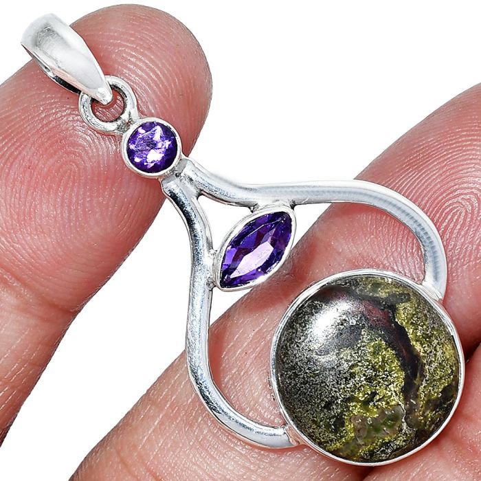 Dragon Blood Stone and Amethyst Pendant SDP152735 P-1187, 14x14 mm