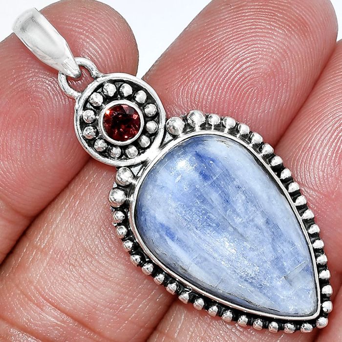 Blue Kyanite and Garnet Pendant SDP152833 P-1500, 15x24 mm