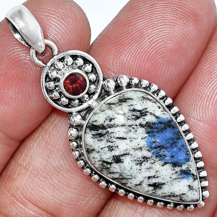 K2 Blue - Azurite In Quartz and Garnet Pendant SDP152851 P-1500, 15x23 mm