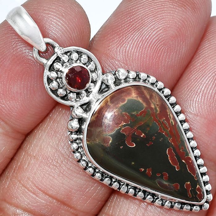 Cherry Creek and Garnet Pendant SDP152870 P-1500, 16x24 mm