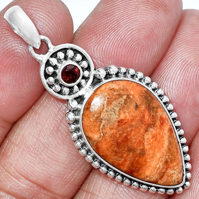 Red Sponge Coral and Garnet Pendant SDP152876 P-1500, 15x24 mm