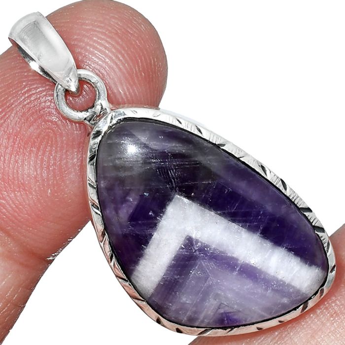 Chevron Amethyst Pendant SDP153008 P-1079, 16x25 mm