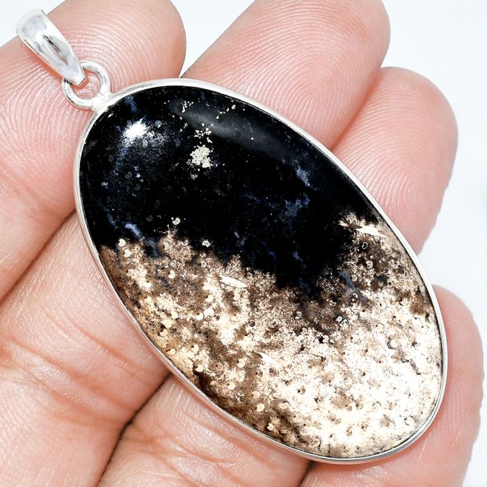 Black Root Plume Agate Pendant SDP153204 P-1001, 26x45 mm