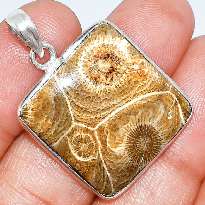 Flower Fossil Coral Pendant SDP153474 P-1001, 23x23 mm