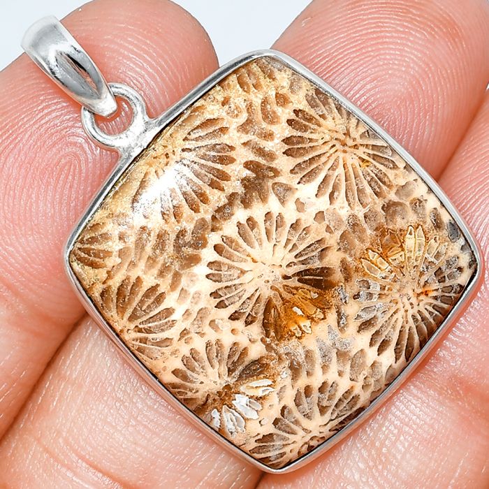 Flower Fossil Coral Pendant SDP153634 P-1001, 25x25 mm