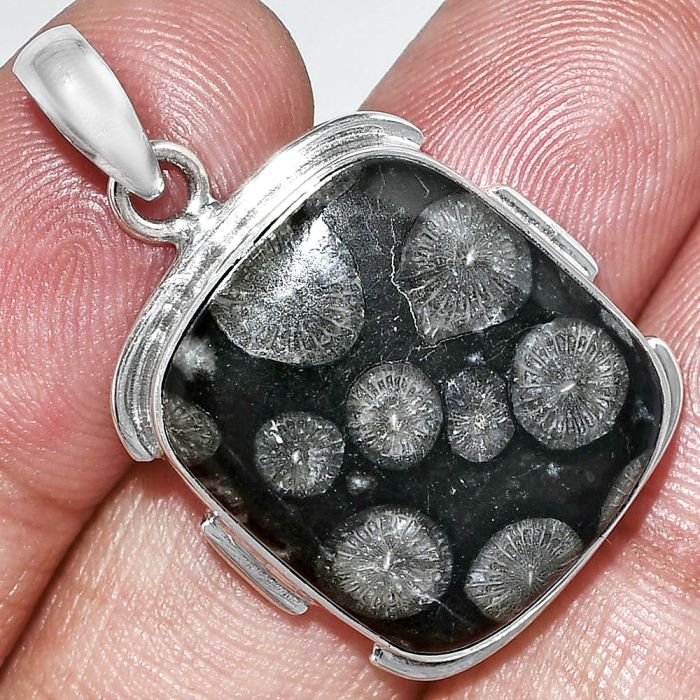 Black Flower Fossil Coral Pendant SDP153977 P-1072, 18x21 mm