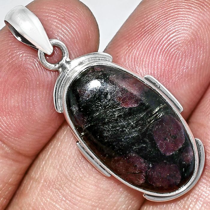 Russian Eudialyte Pendant SDP153992 P-1072, 13x23 mm