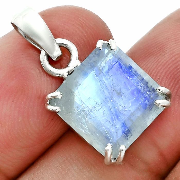 Faceted Rainbow Moonstone Pendant SDP157074 P-1013, 12x12 mm