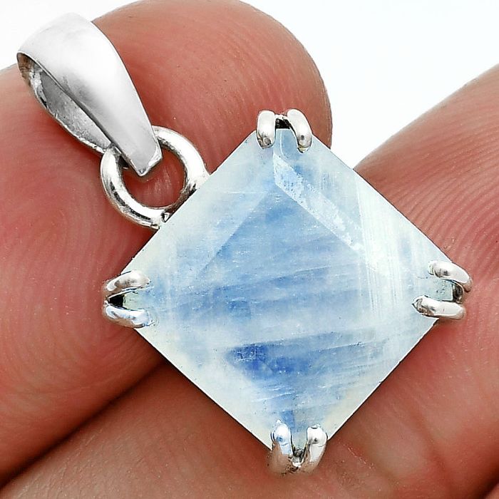 Faceted Rainbow Moonstone Pendant SDP157079 P-1013, 12x12 mm