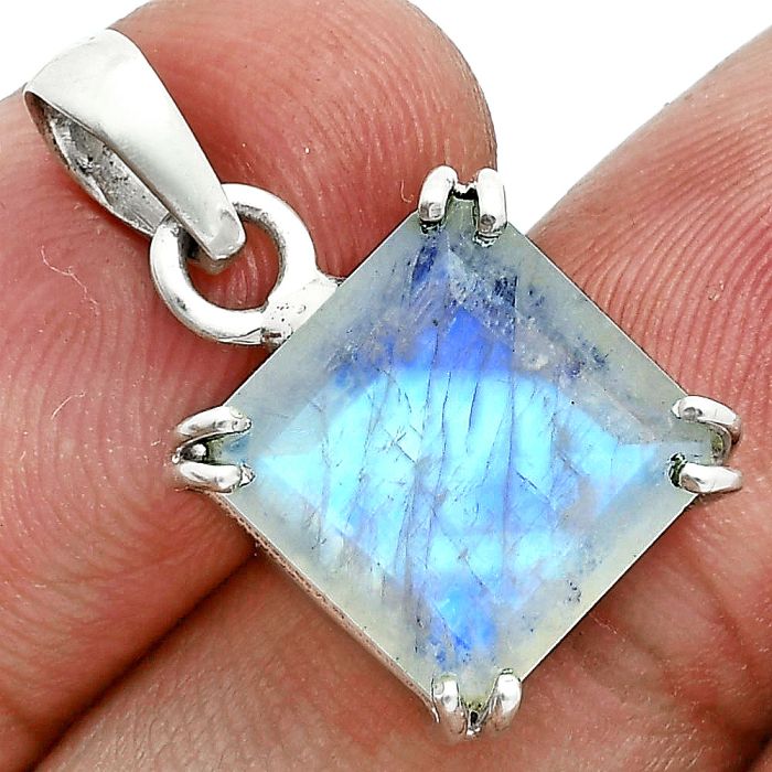 Faceted Rainbow Moonstone Pendant SDP157081 P-1013, 12x12 mm