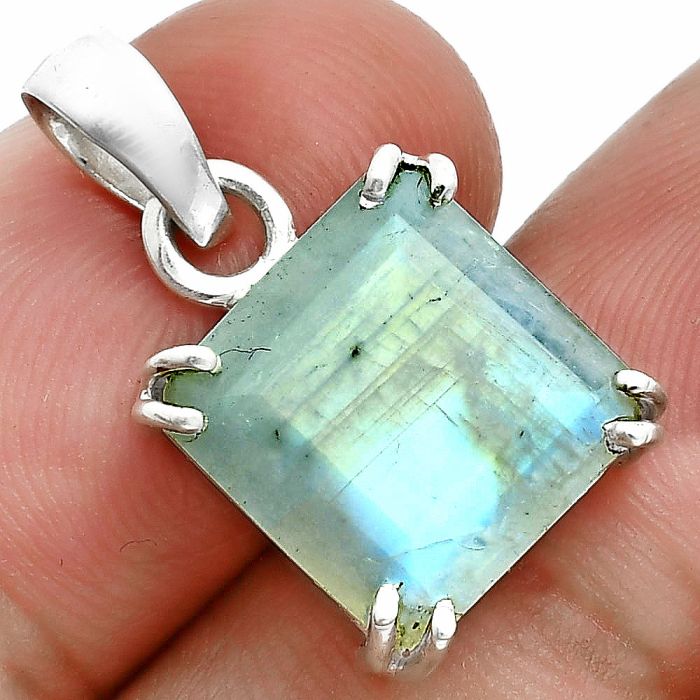 Faceted Rainbow Moonstone Pendant SDP157082 P-1013, 12x12 mm