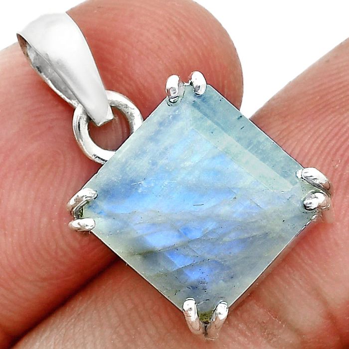 Faceted Rainbow Moonstone Pendant SDP157083 P-1013, 12x12 mm