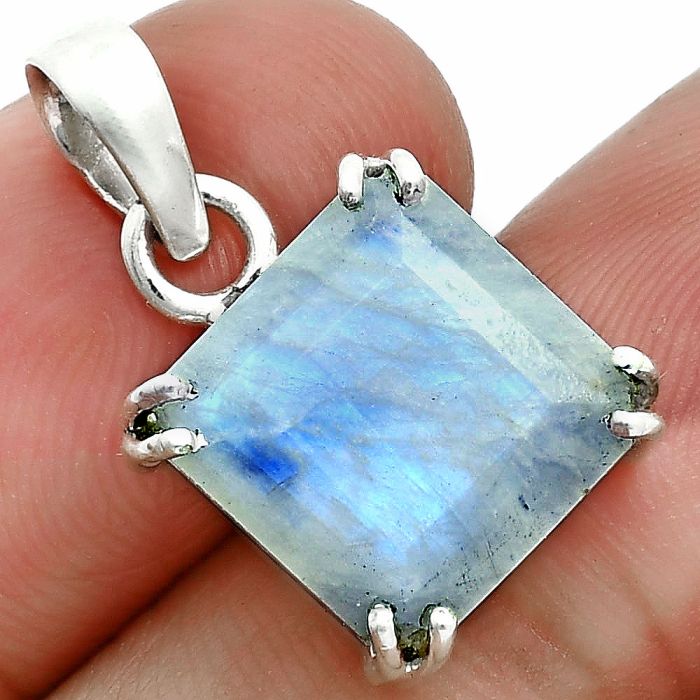 Faceted Rainbow Moonstone Pendant SDP157084 P-1013, 12x12 mm