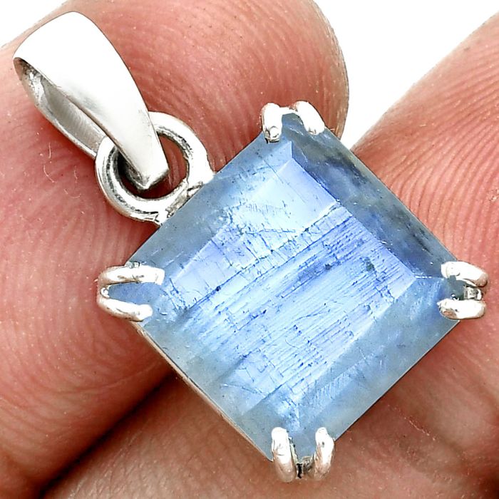 Faceted Rainbow Moonstone Pendant SDP157089 P-1013, 12x12 mm