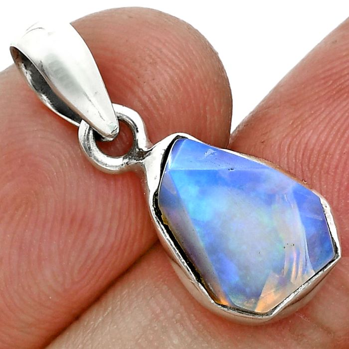 Ethiopian Opal Rough Pendant SDP157110 P-1001, 9x12 mm