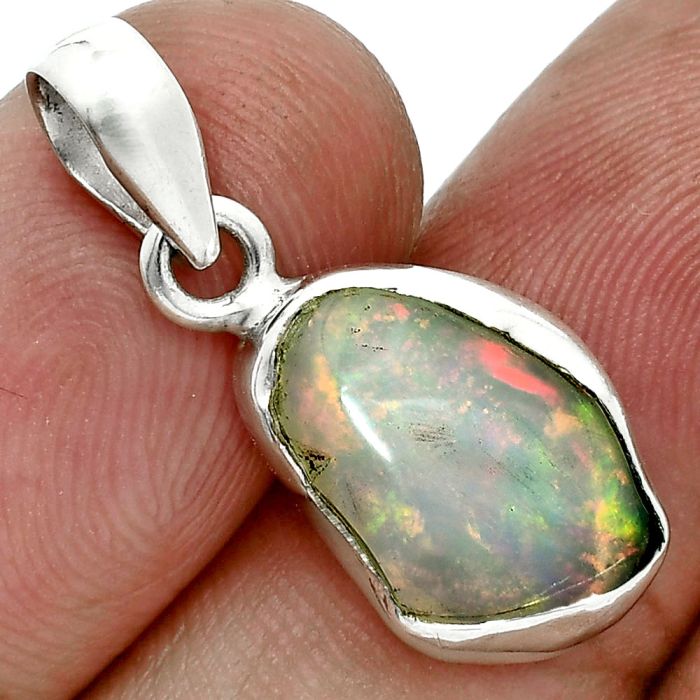 Ethiopian Opal Rough Pendant SDP157116 P-1001, 10x15 mm