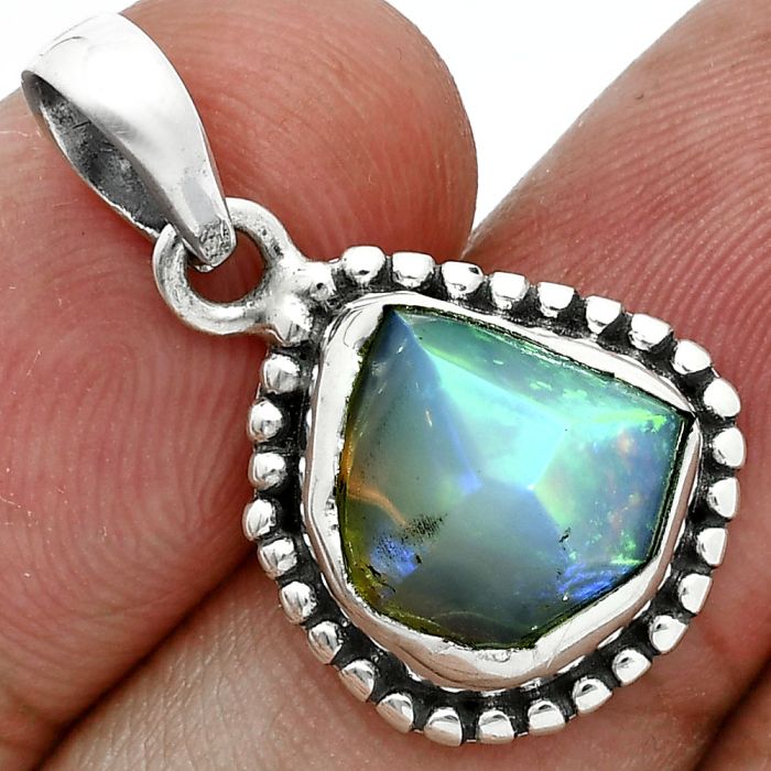 Ethiopian Opal Rough Pendant SDP157181 P-1052, 11x12 mm