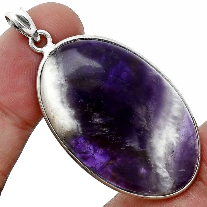 Chevron Amethyst Pendant SDP157296 P-1001, 24x37 mm