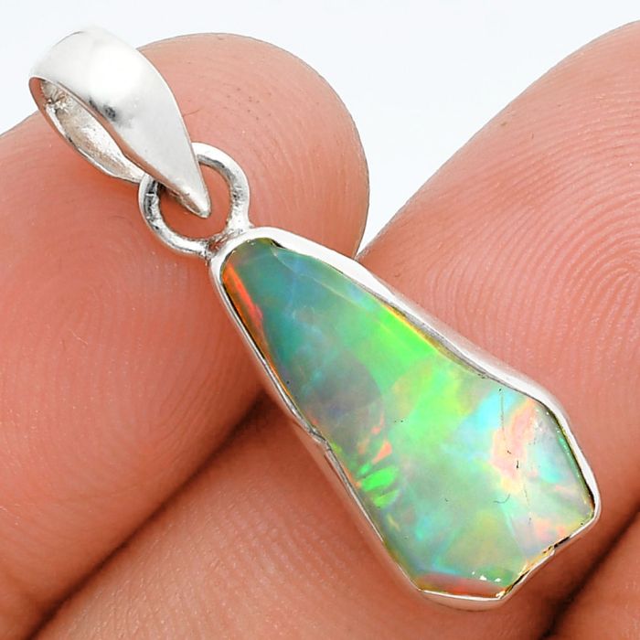 Ethiopian Opal Rough Pendant SDP157370 P-1001, 9x18 mm