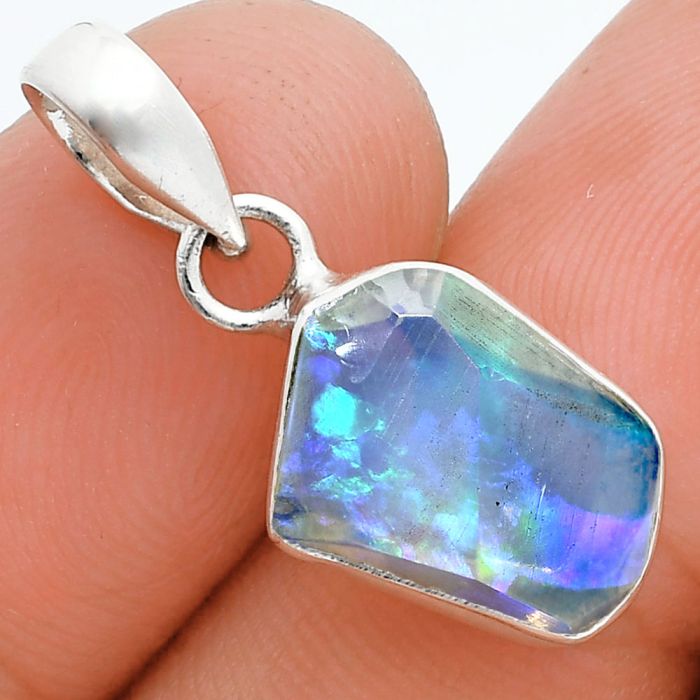 Ethiopian Opal Rough Pendant SDP157378 P-1001, 10x13 mm