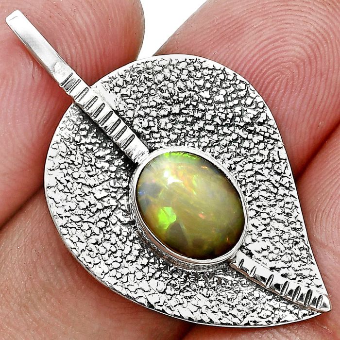 Ethiopian Opal Pendant SDP157424 P-1218, 8x10 mm