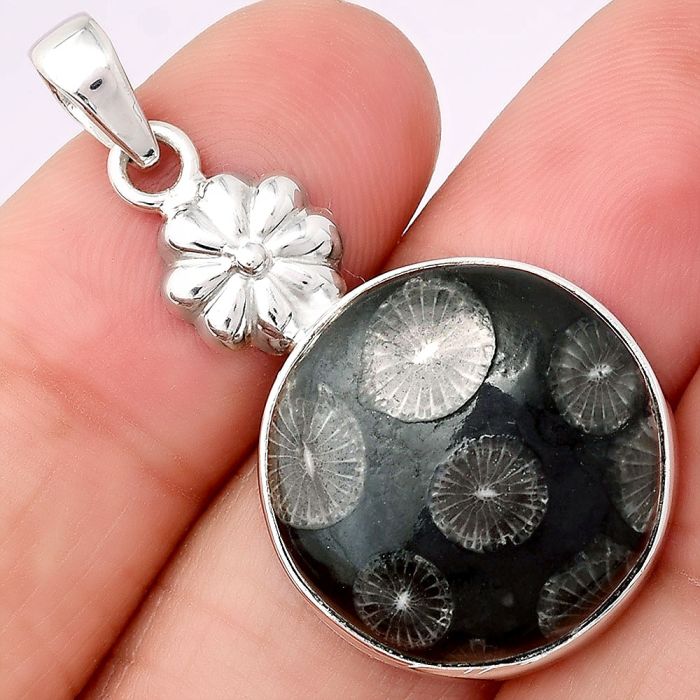 Natural Flower Fossil Coral Pendant SDP74790 P-1308, 19x19 mm