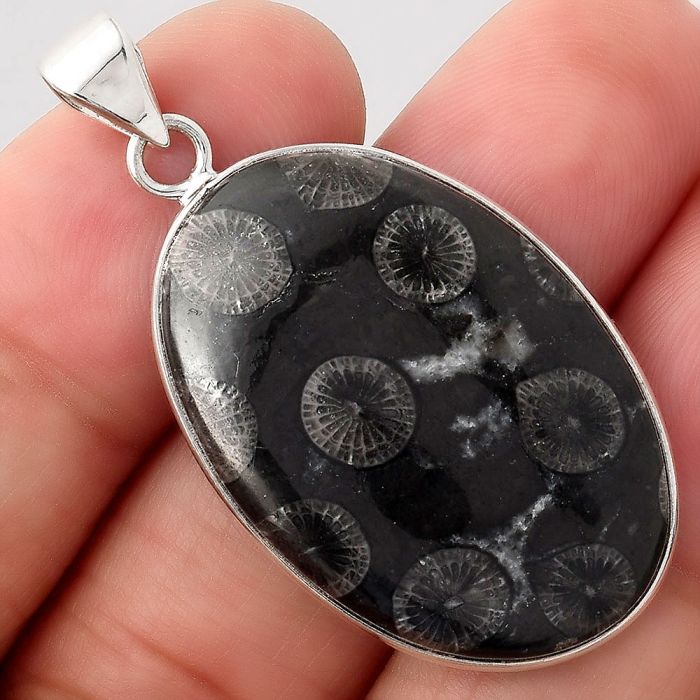 Natural Black Flower Fossil Coral Pendant SDP82678 P-1001, 21x32 mm