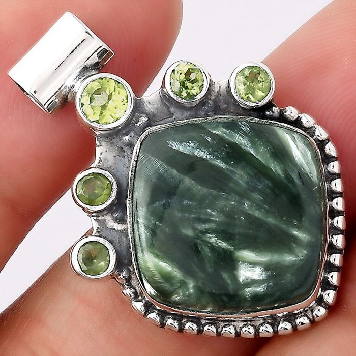 Russian Seraphinite and Peridot Pendant SDP83746 P-1519, 16x16 mm