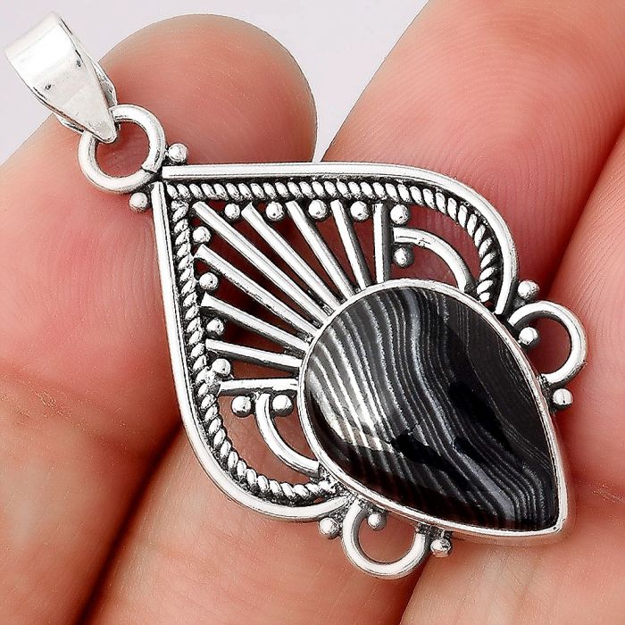 Artisan - Crown Of Silver Psilomelane - Black Malachite Pendant SDP84005 P-1541, 12x17 mm