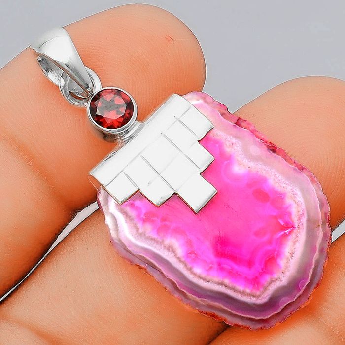 Pink Botswana Slice Druzy and Garnet Pendant SDP97444 P-1653, 22x27 mm