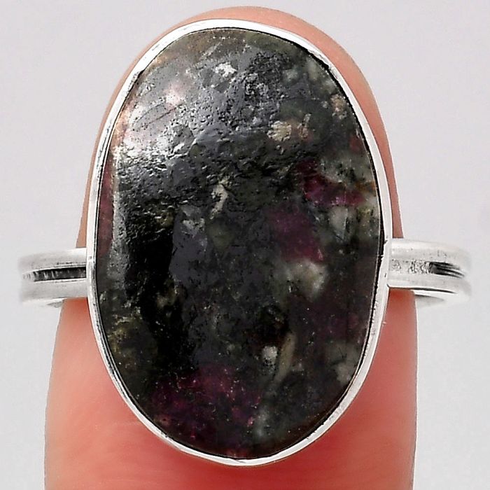 Natural Russian Eudialyte Ring size-9.5 SDR121790 R-1056, 13x20 mm