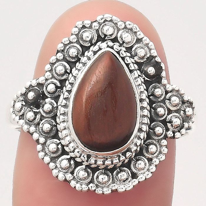 Natural Red Tiger Eye Ring size-8 SDR122537 R-1124, 7x11 mm