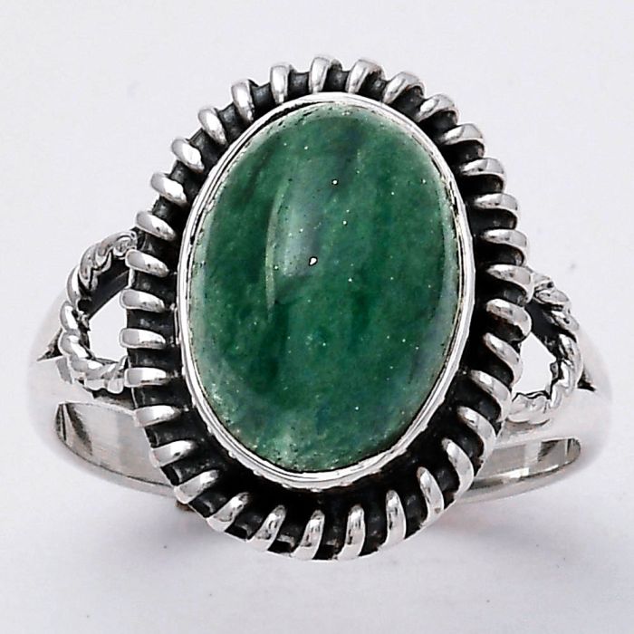 Natural Green Aventurine Ring size-7.5 SDR133170 R-1279, 9x13 mm