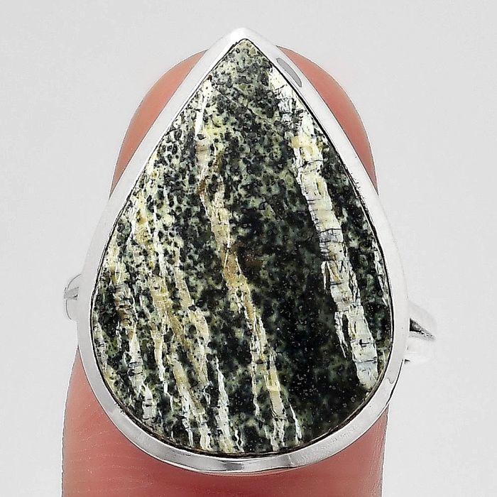 Natural Chrysotile Ring size-7.5 SDR139969 R-1005, 16x22 mm