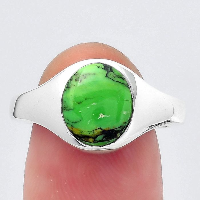 Natural Green Matrix Turquoise Ring size-7.5 SDR149227 R-1115, 8x10 mm