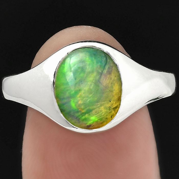 Natural Ethiopian Opal Ring size-7 SDR151416 R-1115, 8x10 mm