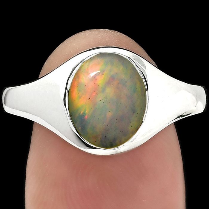 Natural Ethiopian Opal Ring size-8 SDR151467 R-1115, 8x10 mm