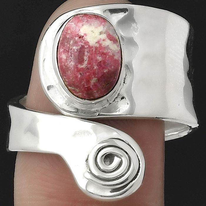 Adjustable - Pink Thulite - Norway Ring size-8.5 SDR152103 R-1374, 7x10 mm